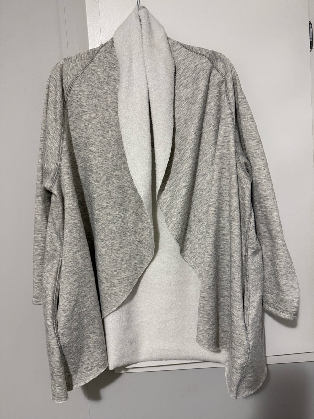 236. Adyson Parker Draped Gray Open-Front Cardigan Wrap Cozy Loungewear